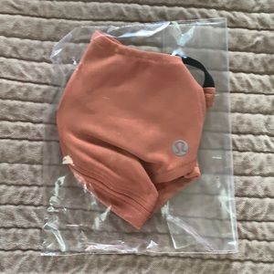 Lululemon Double Strap Face Mask